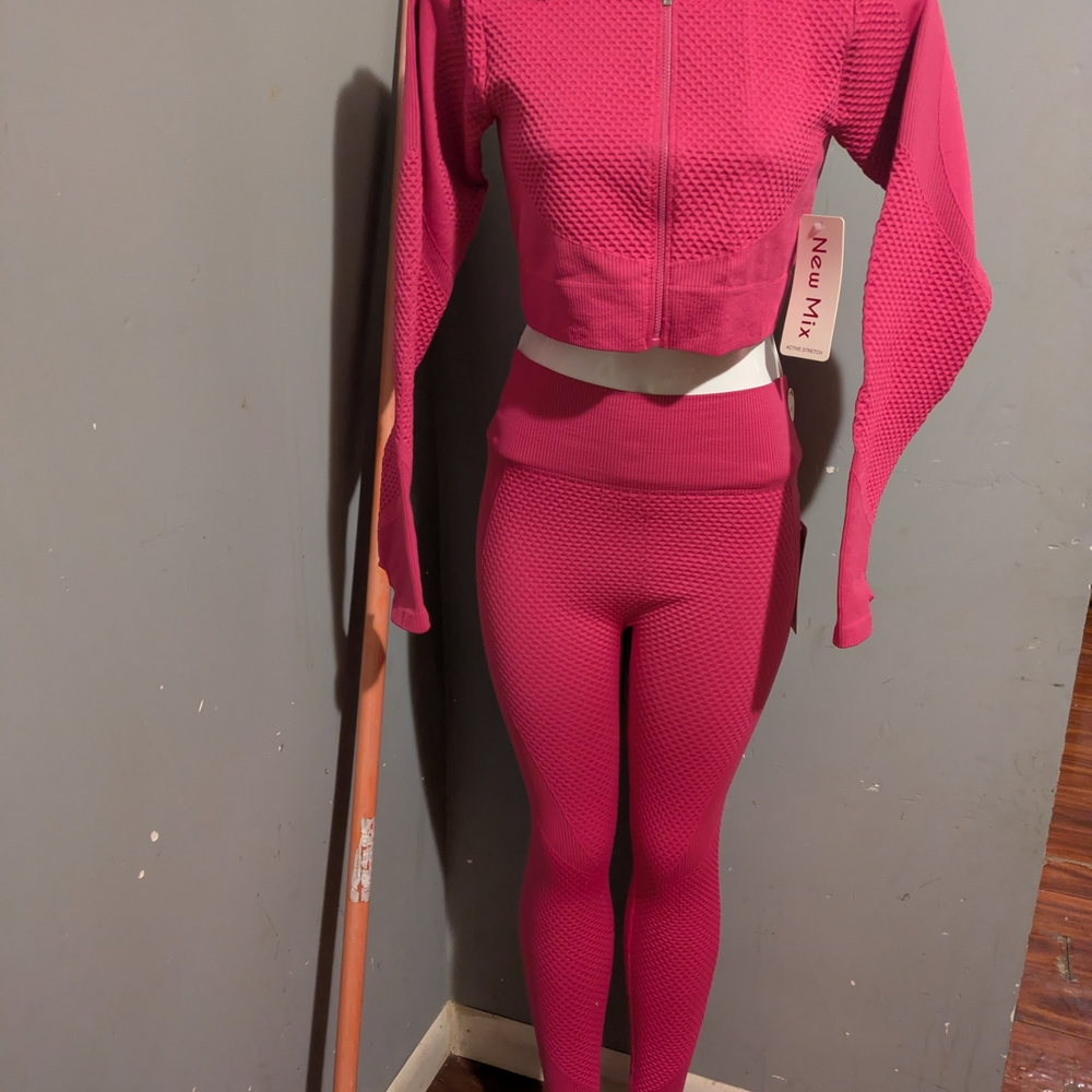 New Mix Hot Pink Textured High-Waist Leggings & Zip Crop Jacket Set